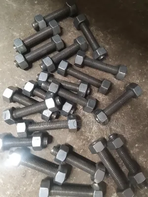 5/8x100 Stud Boit and Nut