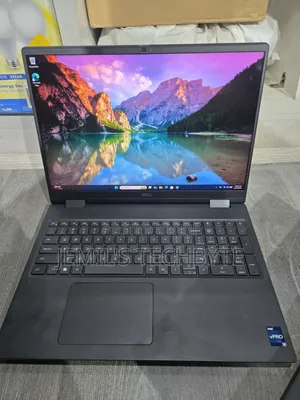Laptop Dell Precision 7680 64GB Intel Core i9 SSD 2T