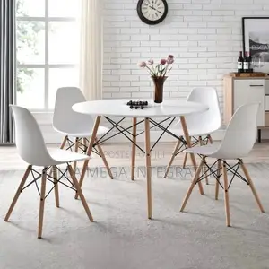 Dinning/ Restaurant Set With 4 Armless Seaters.