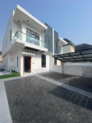 4bdrm Duplex in Ikota for sale