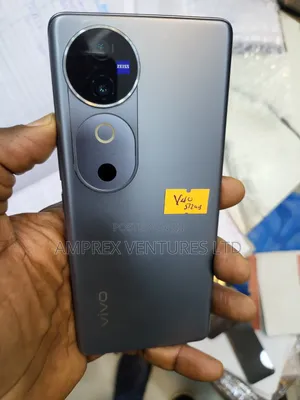 Vivo V40 5G 512 GB Gray