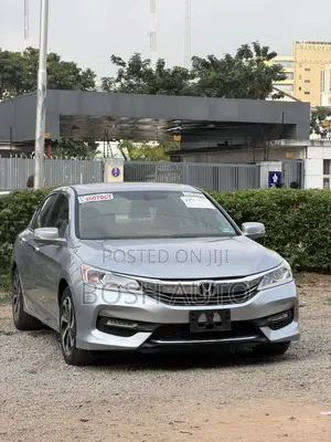 Honda Accord LX 4dr Sedan FWD (2.4L 4cyl 2A) 2017 Black