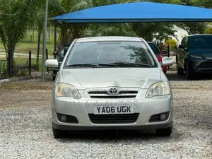 Toyota Corolla 2006 Gold