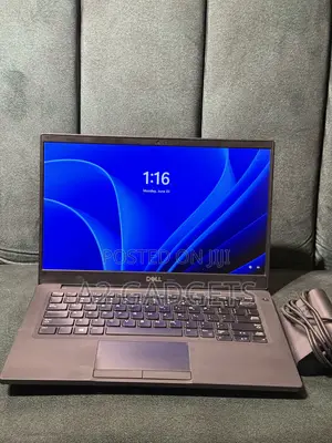 Laptop Dell Latitude 7390 8GB Intel Core i7 SSD 256GB