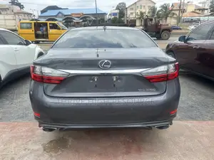 Lexus ES 350 FWD 2017 Gray