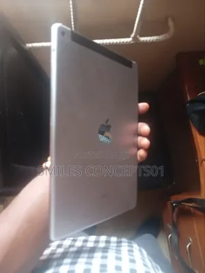 Apple iPad Air 2 128 GB Silver