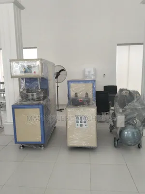 HZ880 Semi Auto PET Bottle Blower Machine, Heater 10hp Compressor