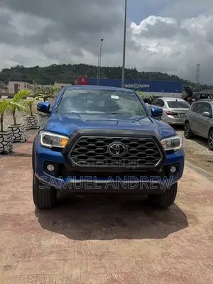 Toyota Tacoma TRD Off Road 2017 Blue