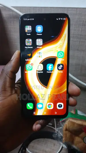Itel Power 70 128 GB Black