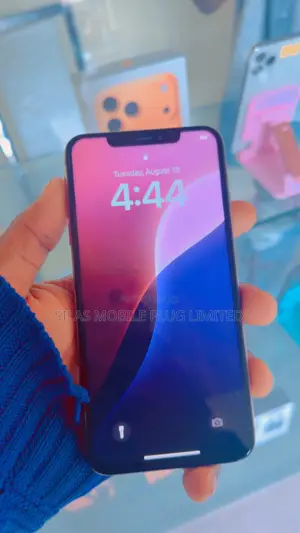 Apple iPhone XR 64 GB Black