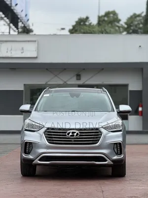 Hyundai Santa Fe 2017 Silver