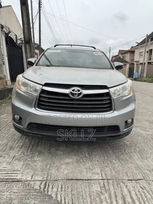 Toyota Highlander 2014 Silver