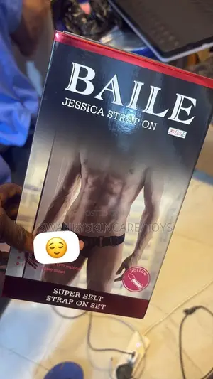Baile Strap on Dildo
