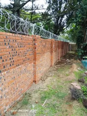 Razor Barb-Wire Installation