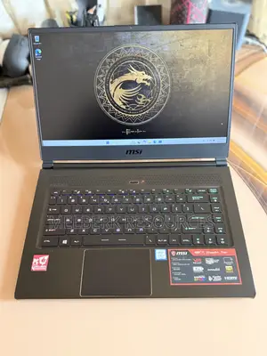 Laptop MSI GS65 Stealth Thin 8RE 16GB Intel Core i7 SSD 512GB