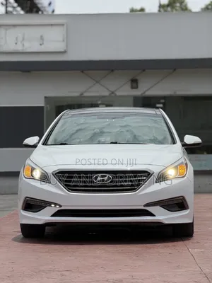 Hyundai Sonata Limited 4dr Sedan (2.4L 4cyl 6A) 2014 White