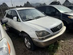 Lexus RX 300 4WD 2002 White