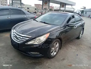 Hyundai Sonata 2011 Black
