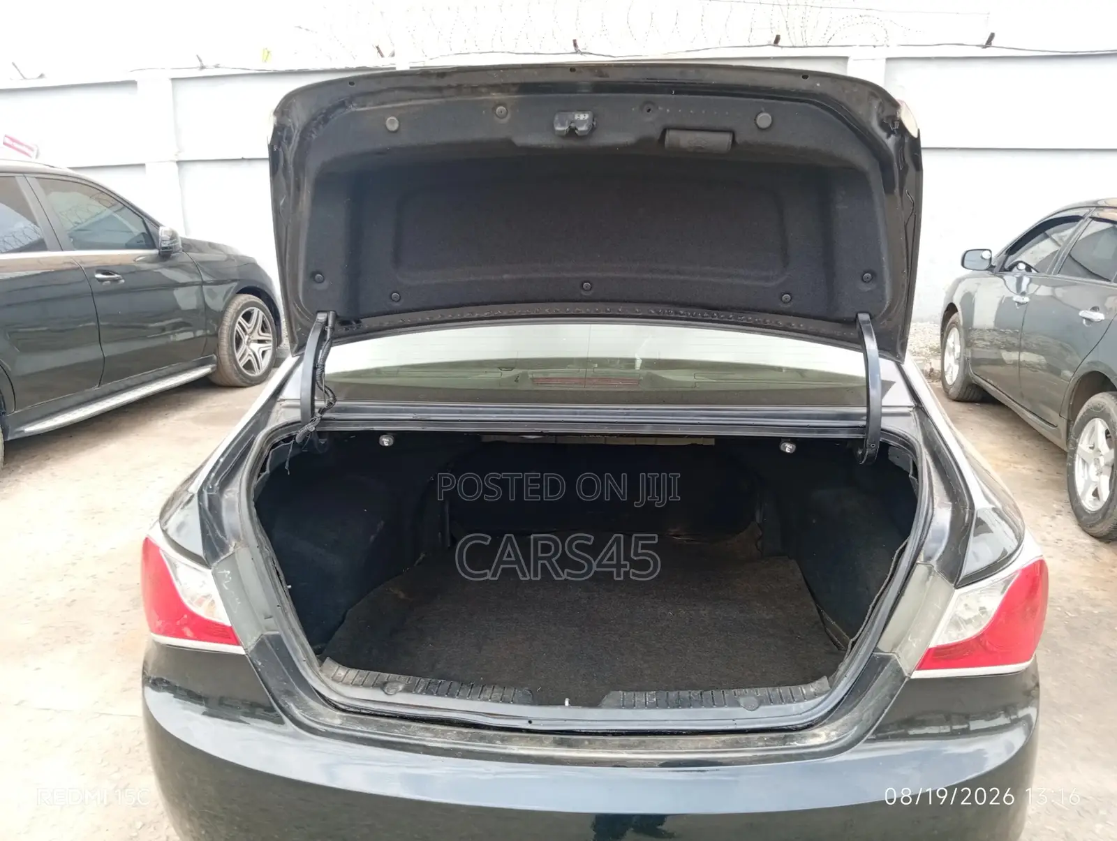 Hyundai Sonata 2011 Black
