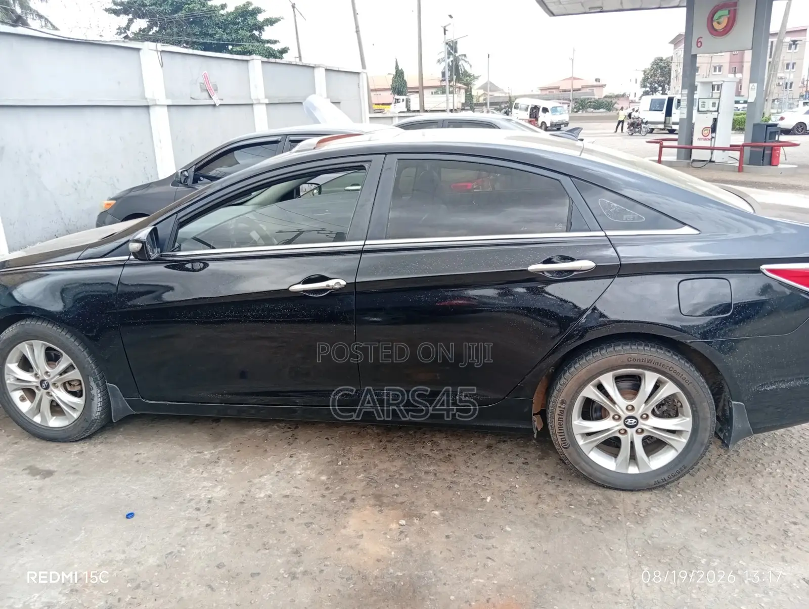 Hyundai Sonata 2011 Black