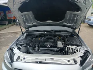 Mercedes-Benz C300 2016 Silver