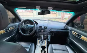 Mercedes-Benz C300 2010 Gray