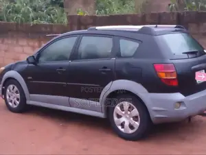 Pontiac Vibe 1.8 AWD 2005 Black