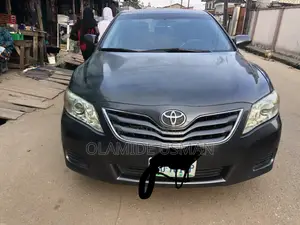 Toyota Camry LE 4dr Sedan (2.5L 4cyl 6AM) 2010 Brown
