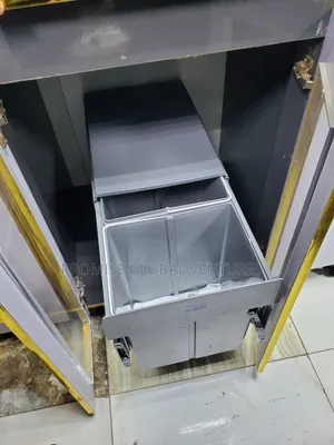 High Quality Kitchen Carbinet Dustbin