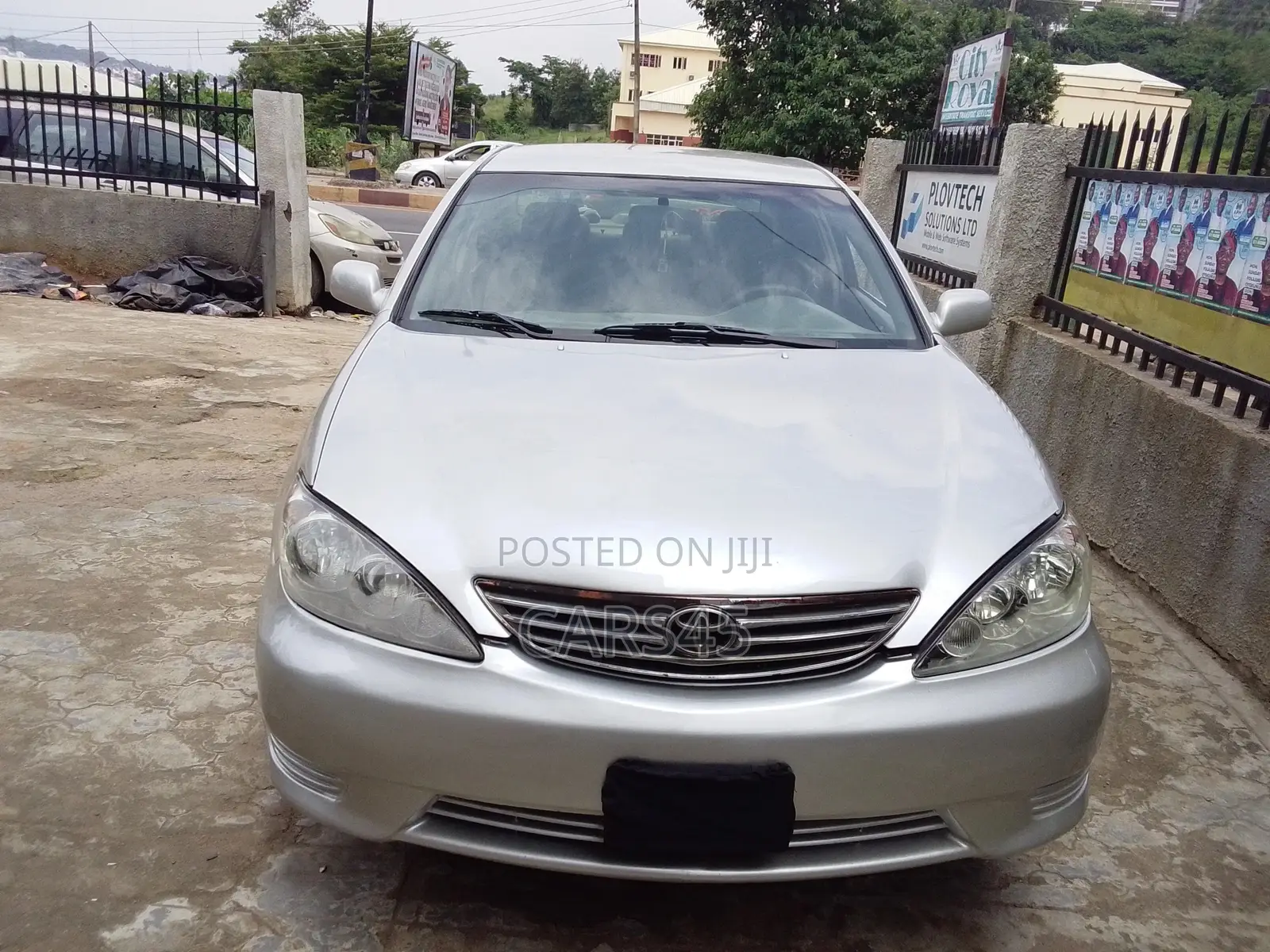 Toyota Camry 2005 Silver