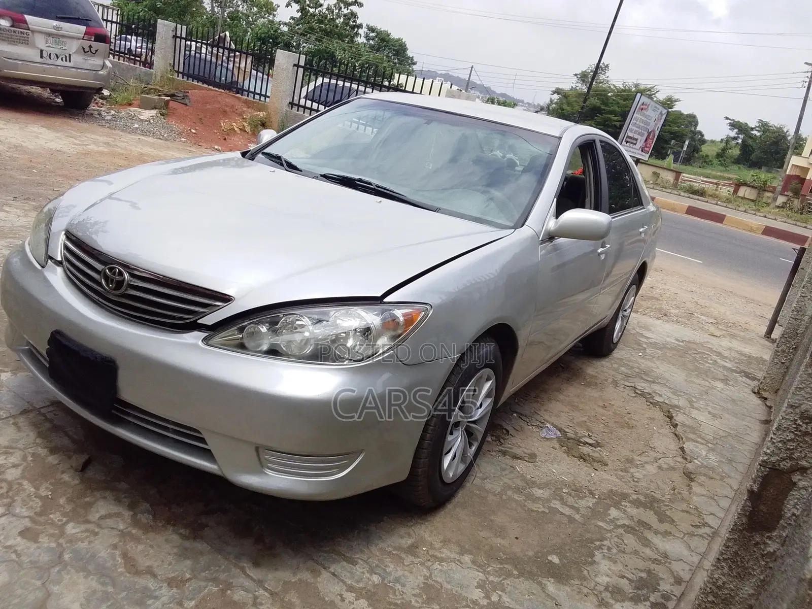 Toyota Camry 2005 Silver