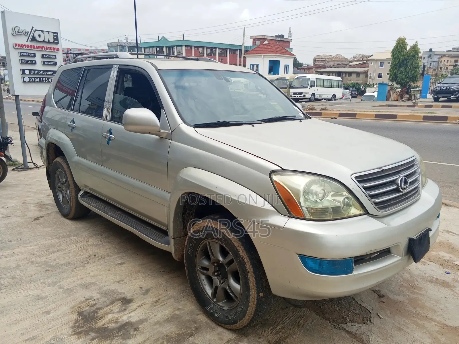 Lexus GX 2005 Silver