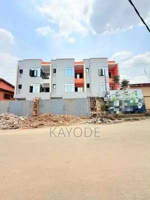4bdrm Duplex in Shonibare Estate for sale