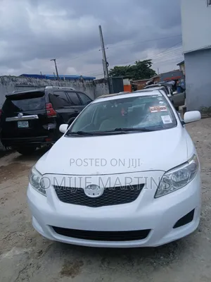 Toyota Corolla 2009 White