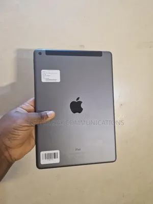 Apple iPad 10.2 (2019) 128 GB Gray