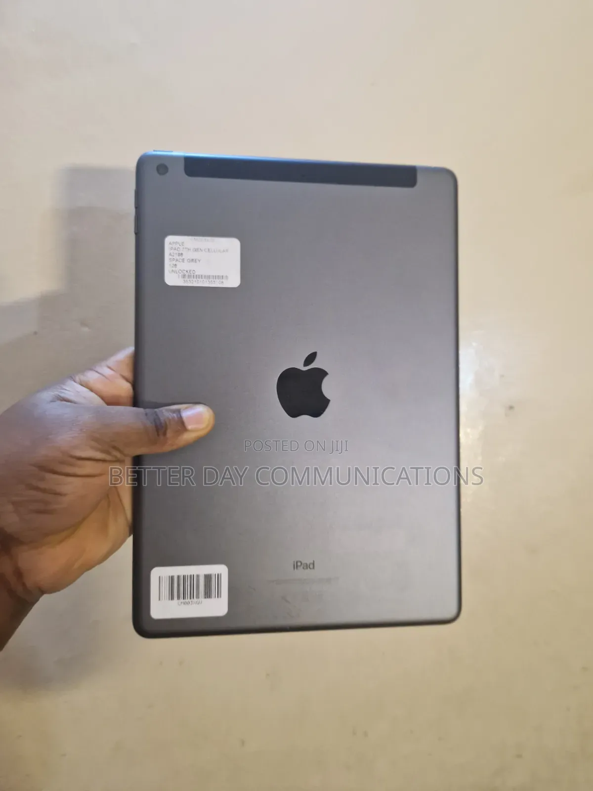 Apple iPad 10.2 (2019) 128 GB Gray