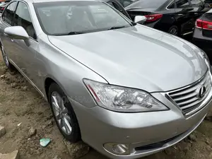 Lexus ES 350 2012 Silver