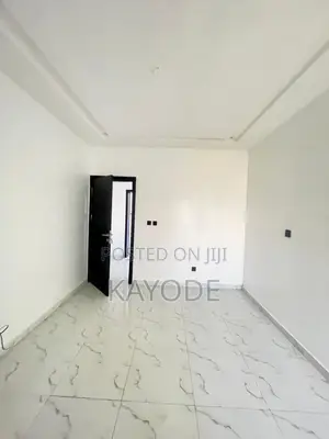 4bdrm Duplex in Ikota for rent