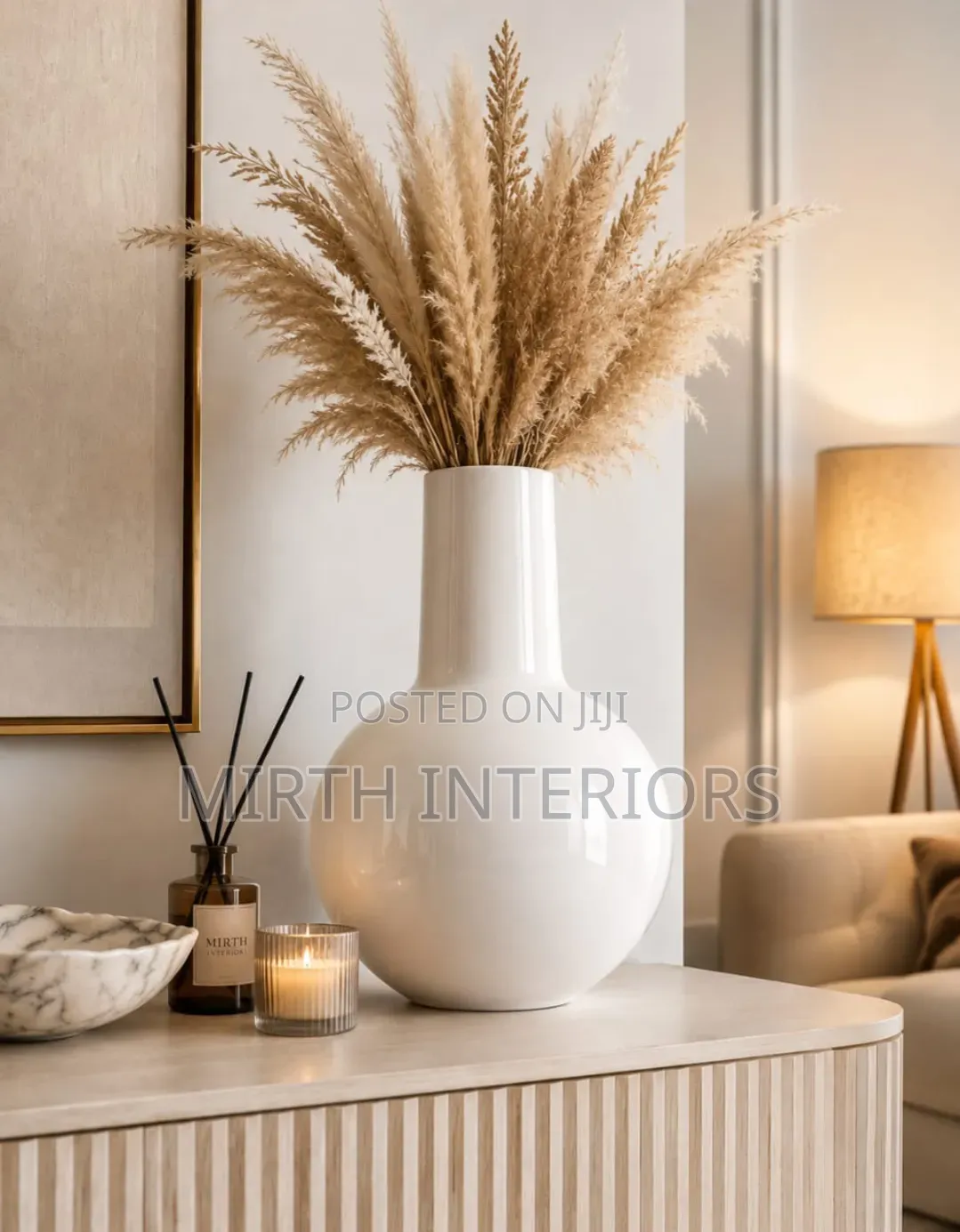 Lux Table Vase