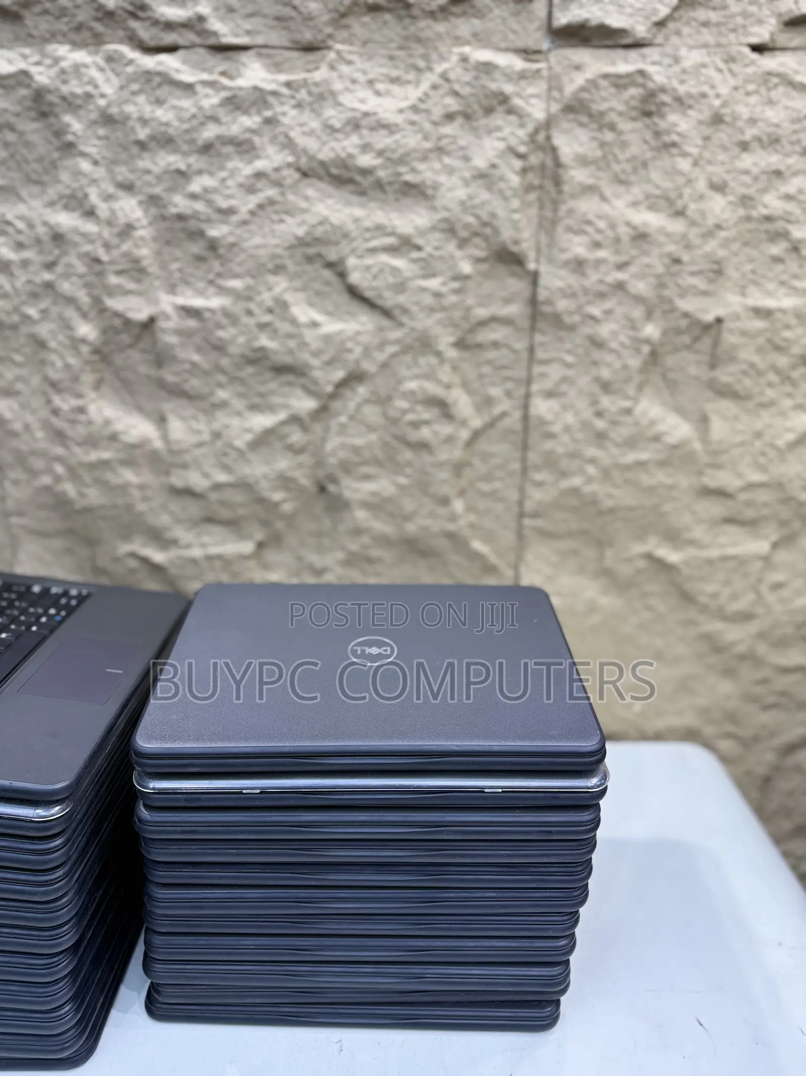 Laptop Dell Latitude 3310 4GB Intel Core i5 SSD 128GB