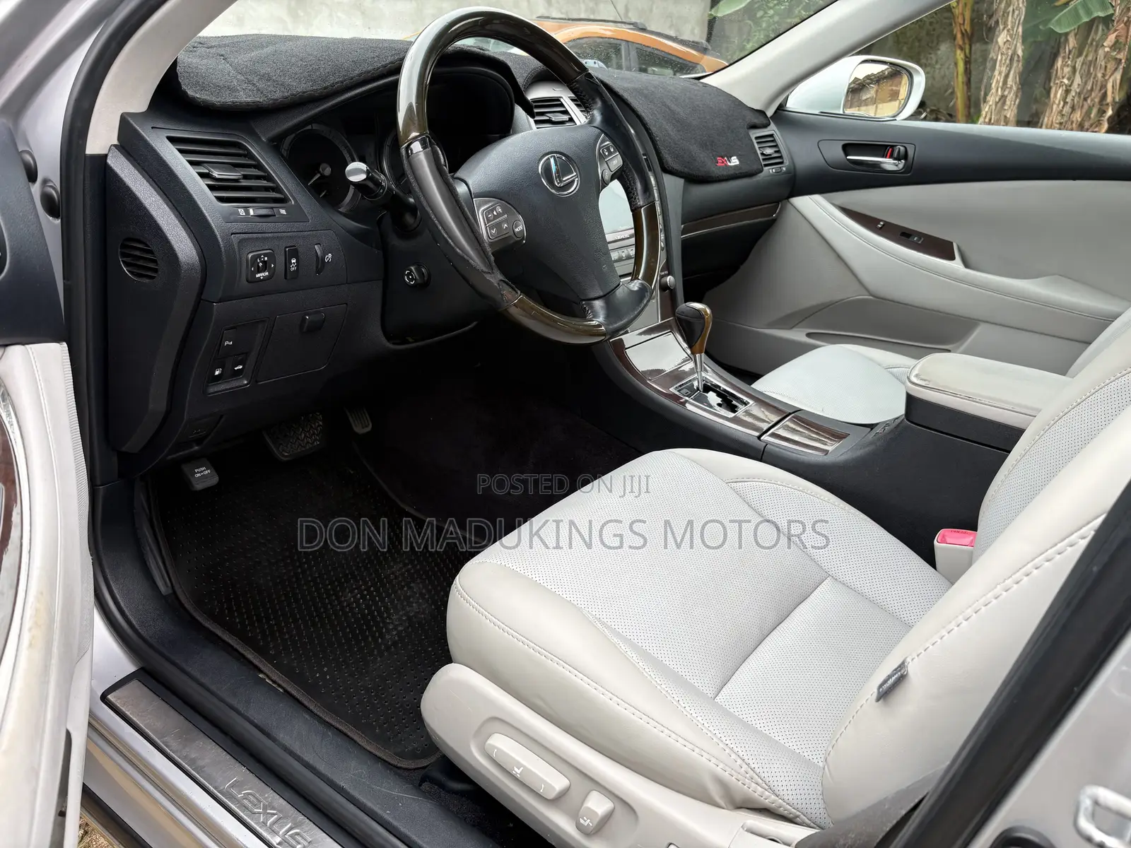 Lexus ES 350 2012 Silver