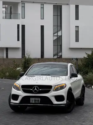 Mercedes-Benz GLE-Class 2016 White