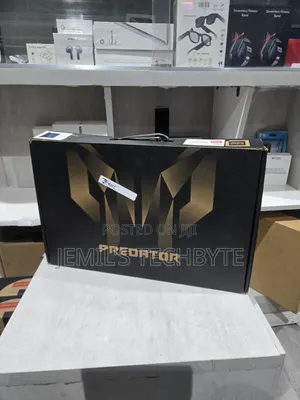 New Laptop Acer Predator Helios Neo 14 16GB Intel Core Ultra 7 SSD 1T