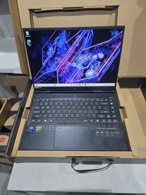 New Laptop Acer Predator Helios Neo 14 16GB Intel Core Ultra 7 SSD 1T
