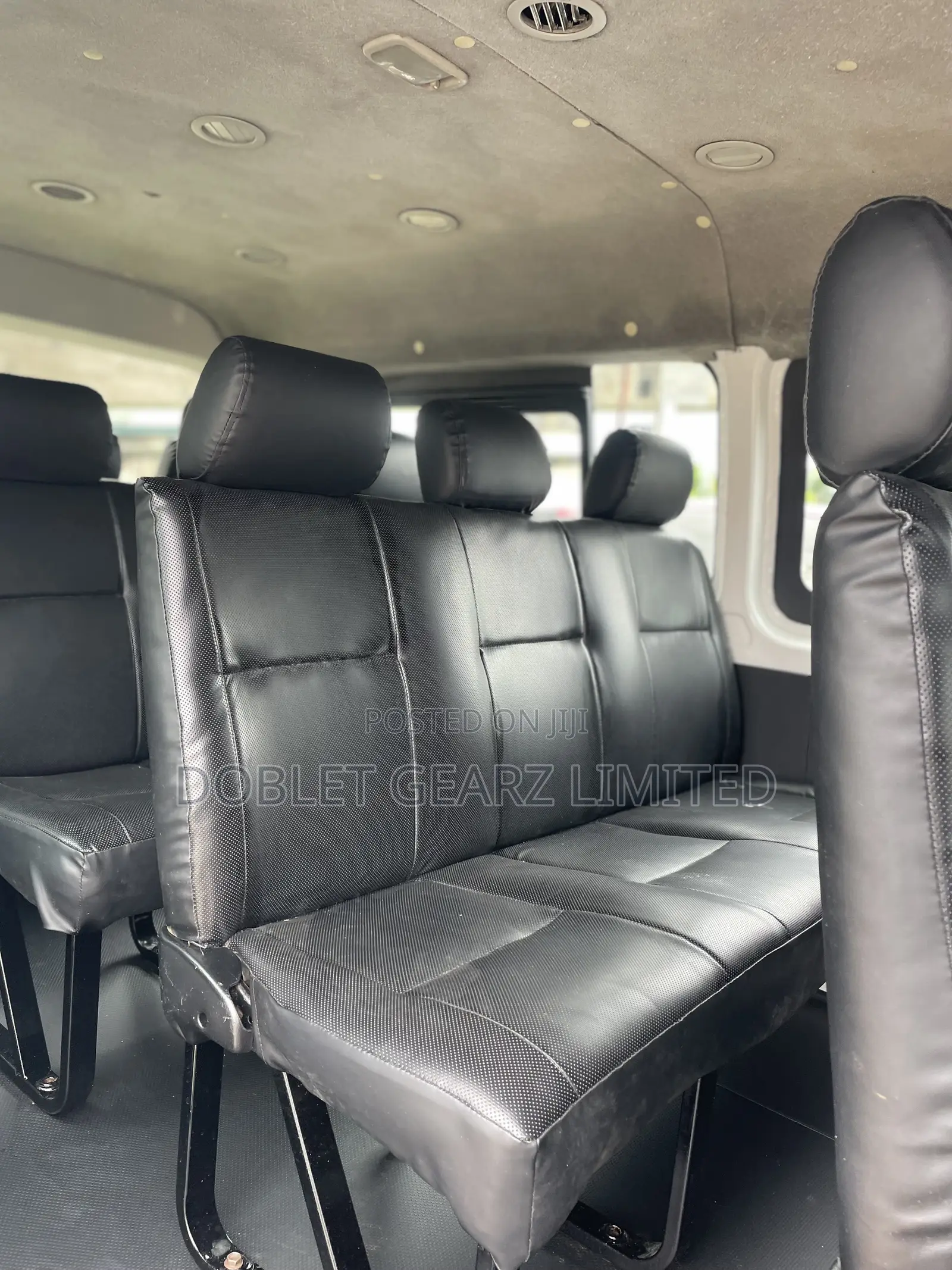 Toyota HiAce 2015 White