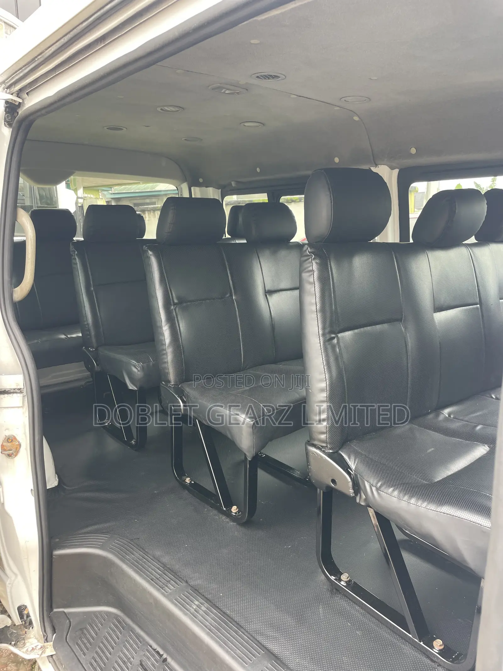 Toyota HiAce 2015 White