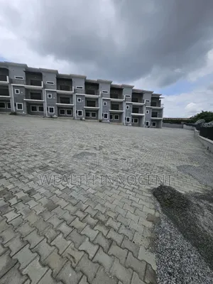 4bdrm Duplex in Zone B for rent