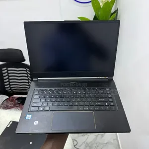Laptop MSI GS65 Stealth Thin 8RE 32GB Intel Core i9 SSD 1T
