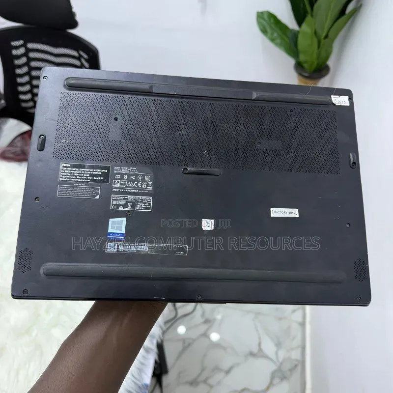 Laptop MSI GS65 Stealth Thin 8RE 32GB Intel Core i9 SSD 1T