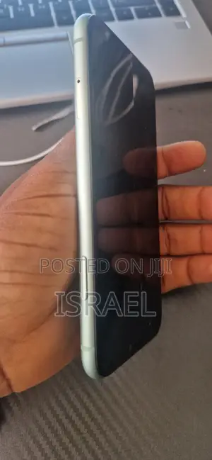 Apple iPhone 11 64 GB Green